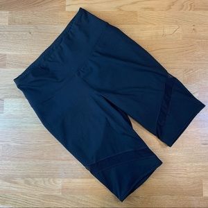 L Old Navy Black Athletic Sheer Shorts
